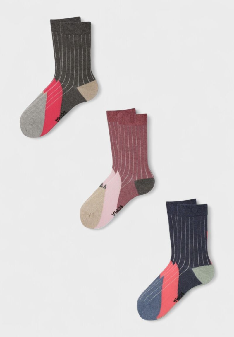 Γυναικείες fashion κάλτσες Tyla SOMA – σετ 3 πολύχρωμων ζευγαριών