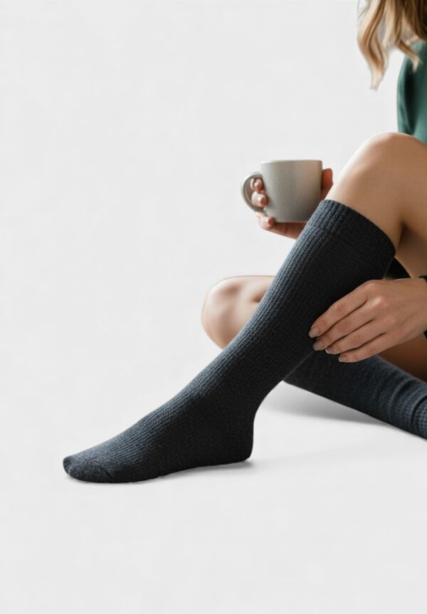 Γυναικεία Μάλλινη Κάλτσα Pro Socks Μέχρι το Γόνατο – Ανθρακί