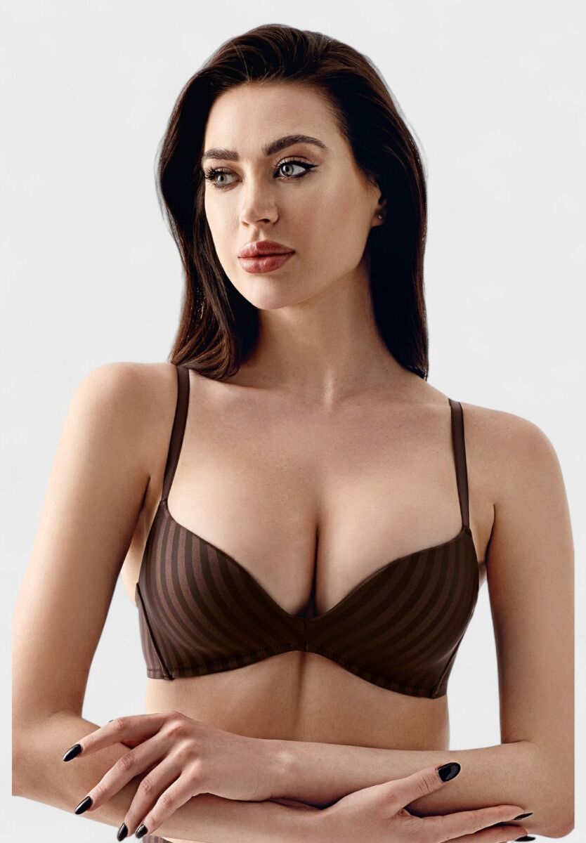 Εμπρόσθια όψη σουτιέν New Bra χωρίς ενίσχυση σε καφέ

