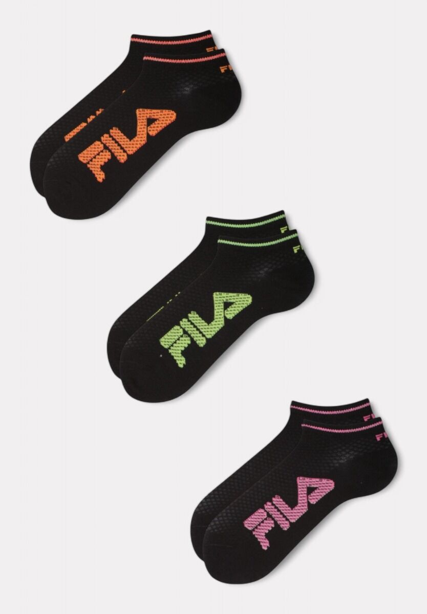 Σετ 3 μαύρες κάλτσες Fila με μεγάλο neon logo σε πορτοκαλί, πράσινο και φούξια – έντονο και urban look