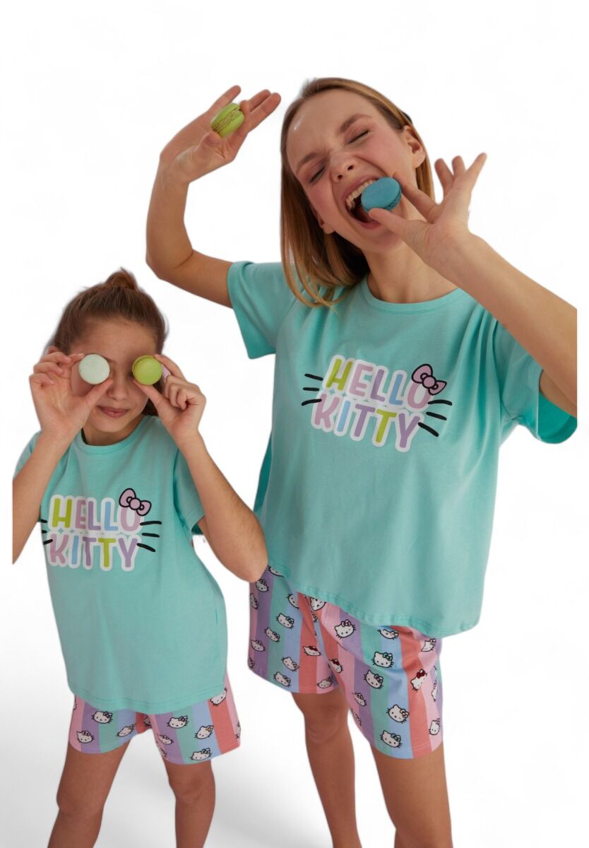 Πιτζάμα γυναικεία με σορτσάκι Hello Kitty Happy