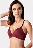 Lifestyle πόζα με το σουτιέν push-up New Bra – ενισχυμένο μπούστο

