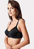 Σουτιέν New Bra σε πόζα lifestyle – δαντελένια κομψότητα και καθημερινή άνεση

