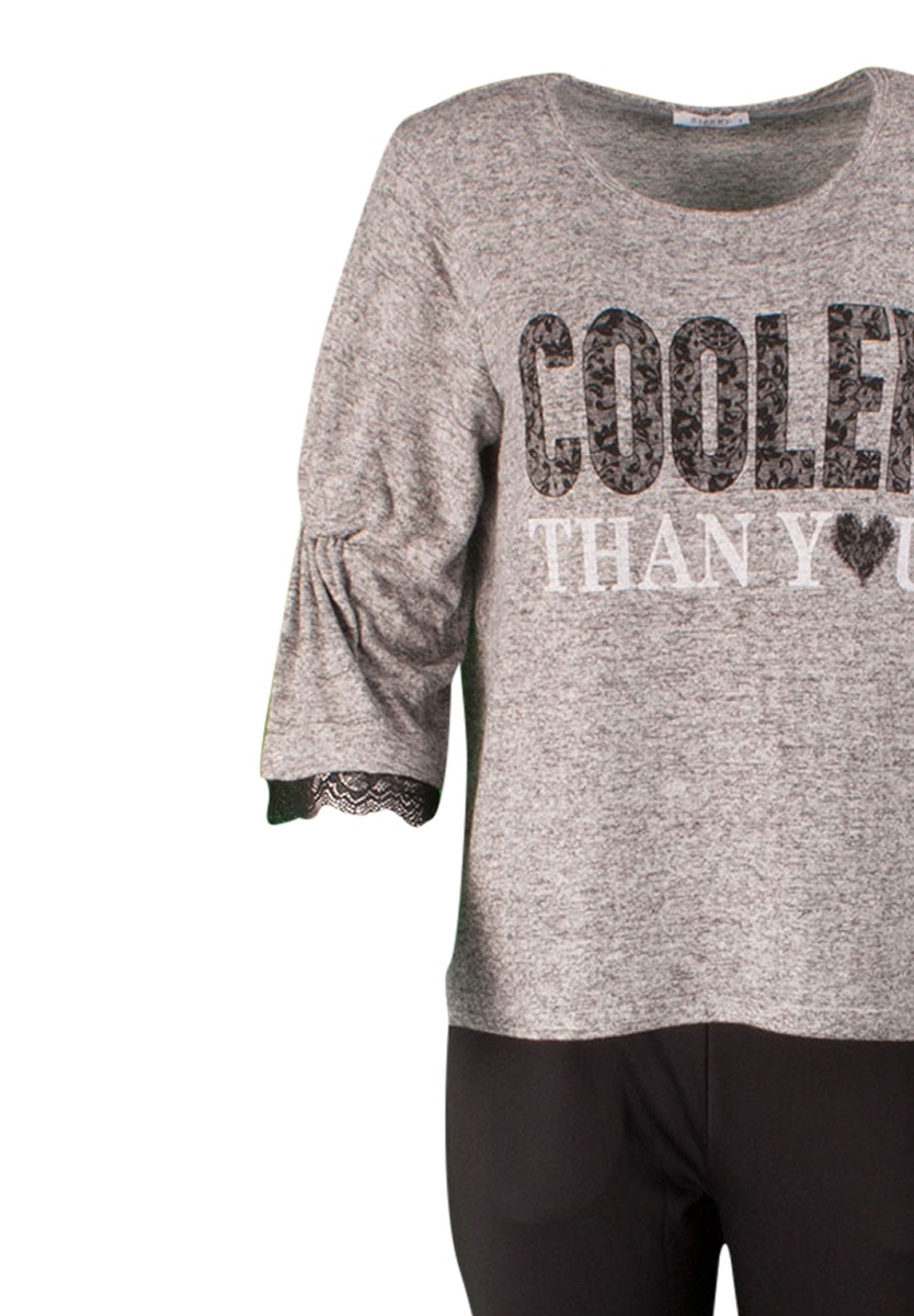 Φόρμα γυναικεία με δαντέλα στο μανίκι 20362 φωτογραφία