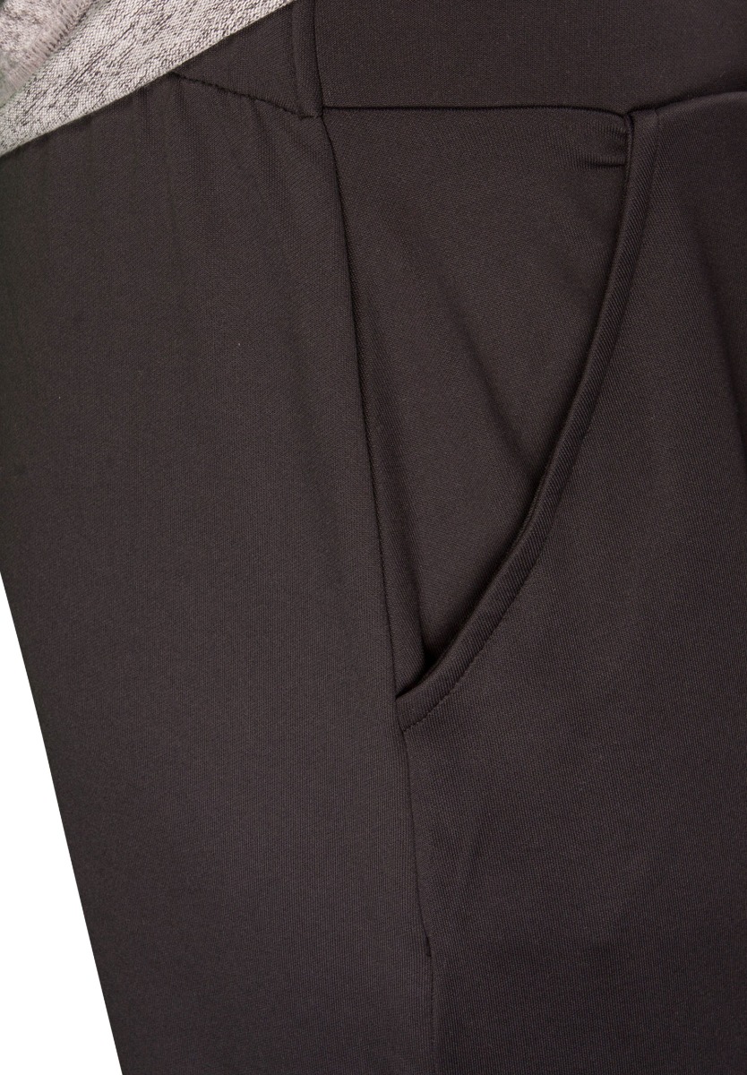 Φόρμα γυναικεία με δαντέλα στο μανίκι 20362 φωτογραφία