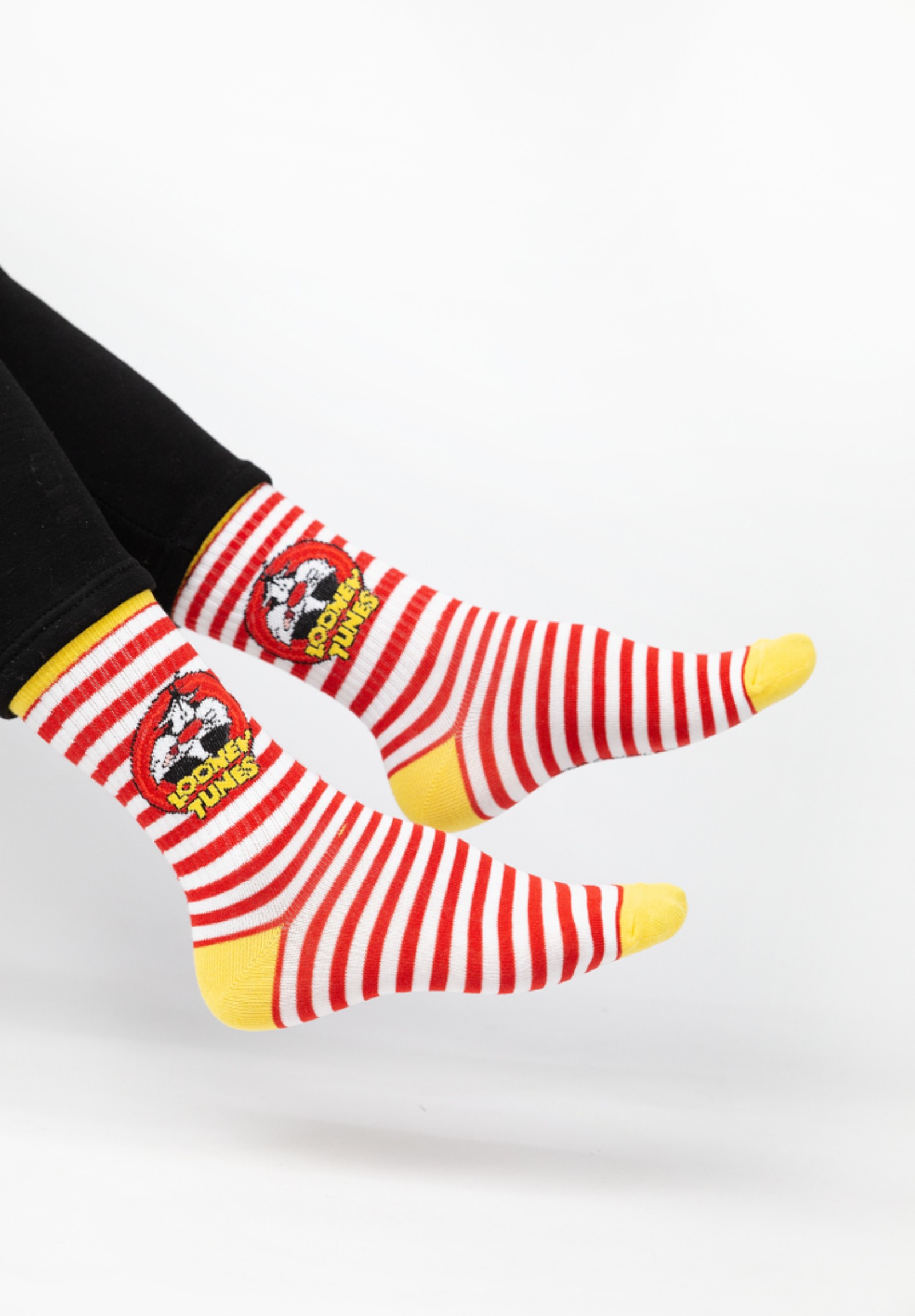  Κάλτσες γυναικείες Looney Tunes Classic Party Cimpa LT21530-1-Κίτρινο 2025