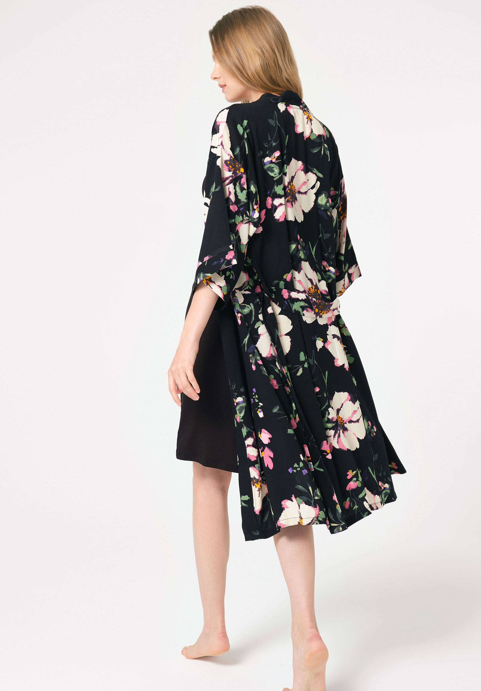 Σετ Νυχτικό με Ρόμπα Anil Viscose μαυρο φλοράλ 5787ANL-Μαύρο φωτογραφία